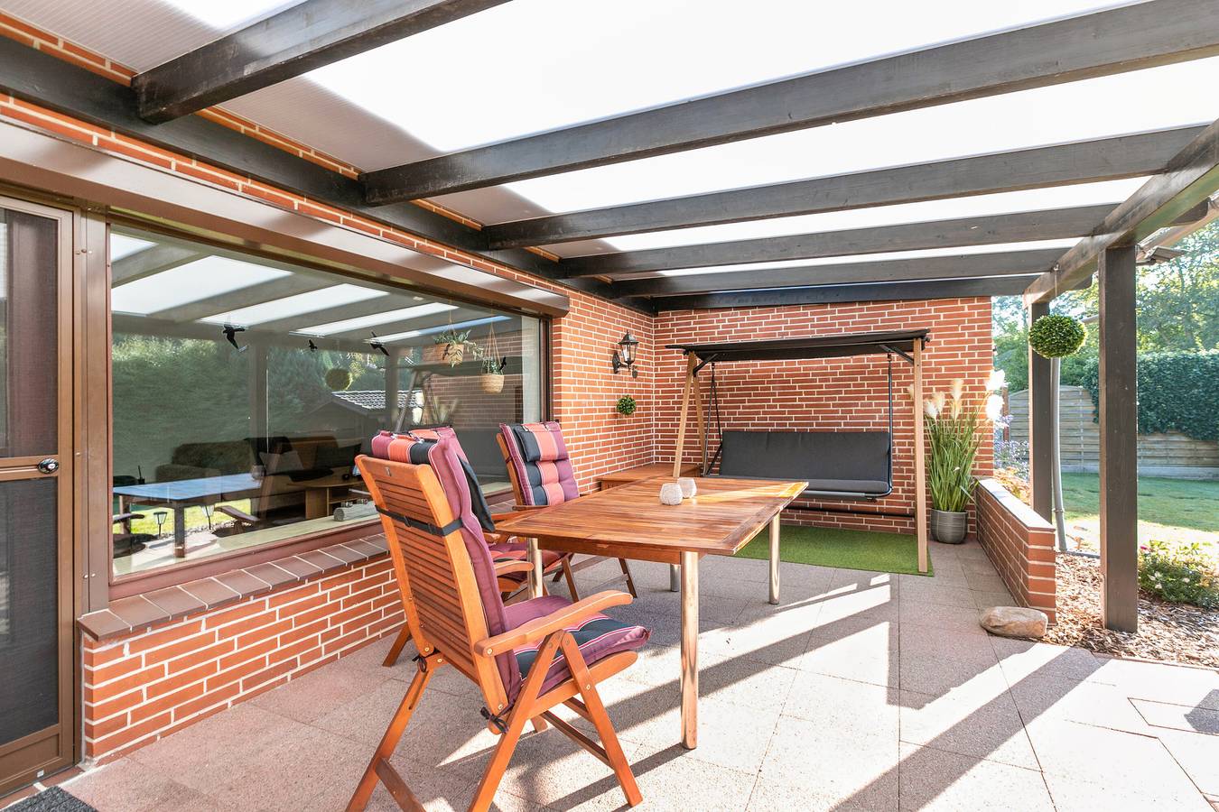 Ferienhaus 'Dörpshus-Bargen' mit privater Terrasse, privatem Garten und Wi-Fi in Rehm-Flehde-Bargen, Eider-Treene-Sorge