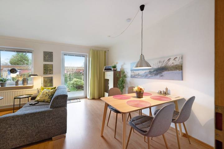 Casa de férias 'Huus Meernmank' com terraço partilhado, jardim partilhado e acesso Wi-Fi in Achtrup, Grünes Binnenland
