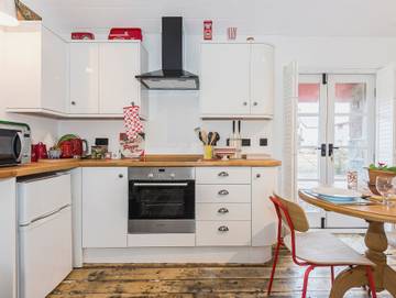 Holiday Rental for 2 People in Gwynedd, North-Wales, Photo 3