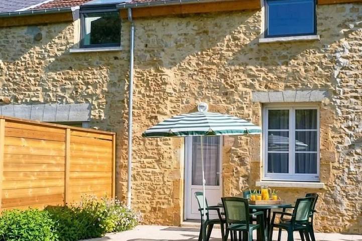 Location de vacances pour 5 personnes, avec jardin à Douzy