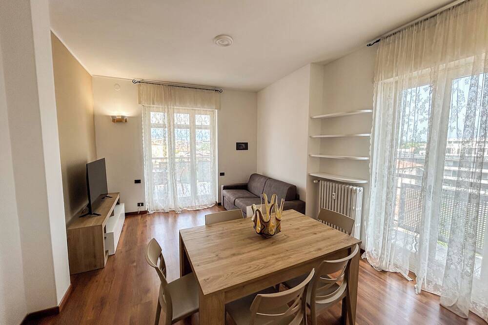Ganze Wohnung, SkyLoft Bergamo - Chic Penthouse with Unique Panorama in Bergamo, Bergamo Provinz