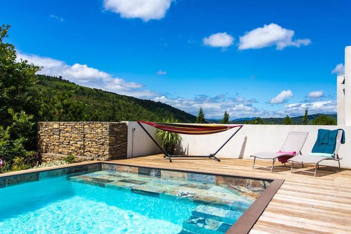 Location de vacances pour 8 personnes, avec piscine ainsi que jardin et vue à Couiza - 4