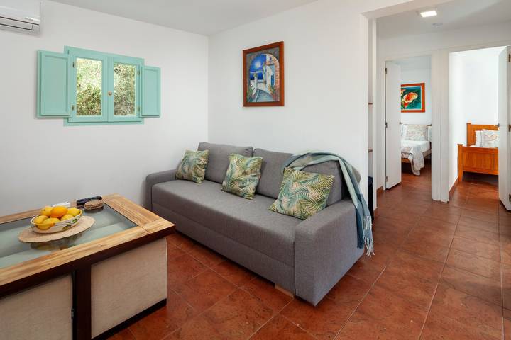 Country House 'La Casita Del Limoncito' with Private Pool, Private Terrace and Wi-Fi in Alcaucín, Cordillera Penibética