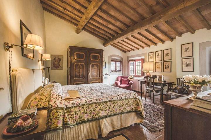 Resort per 6 persone, con Terrazza e Giardino nonché Piscina e Panorama in Chianti