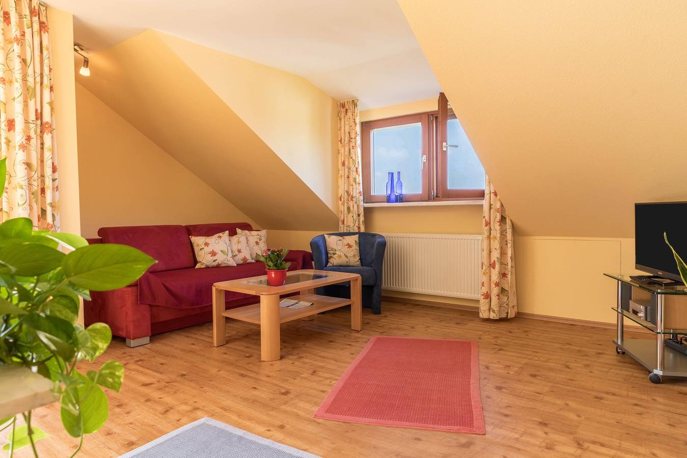 Appartement entier, Appartement de vacances confortable dans la maison Irene avec balcon in Salem, Region Bodensee-Oberschwaben
