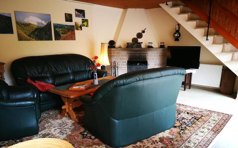 Ganze Ferienwohnung, Appartement/Fewo, Bad, Wc, 2 Schlafräume in Waldbreitbach, Rheinland-Pfalz