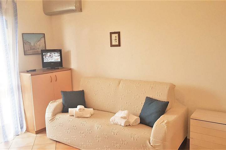 Ganze Wohnung, Baia de Bahas Apartments - Casa Poli Studio D4/G3 cute and interesting in Cala Reale, Golfo Aranci