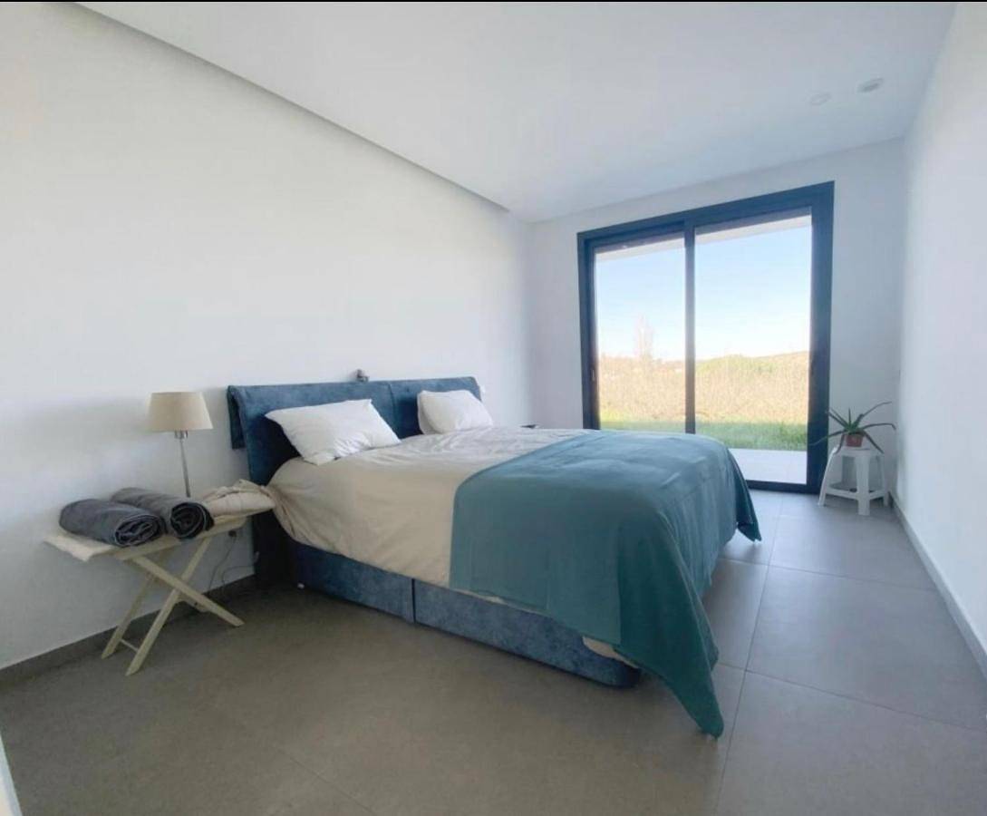 Three-Bedroom House in Bombarral, Leiria distrito