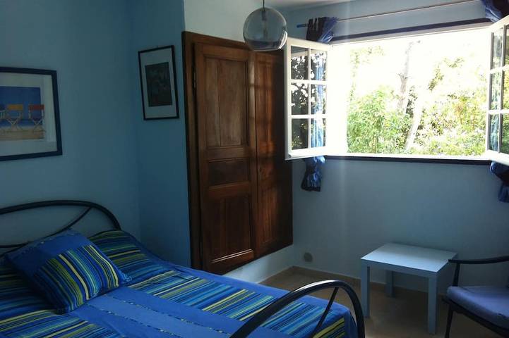 Location de vacances pour 4 personnes, avec terrasse et jardin à Le Pradet - 4