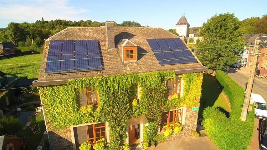 Chambre d’hôte pour 3 personnes, avec jardin et vue dans Hargimont