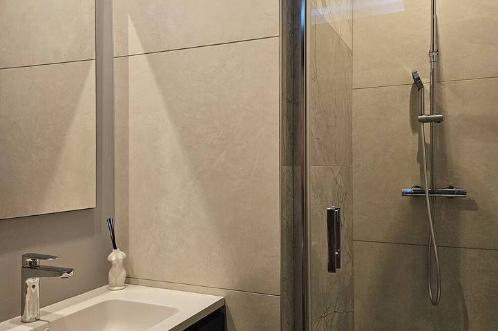 Gîte pour 2 personnes, avec jacuzzi à La Motte-Servolex - 3
