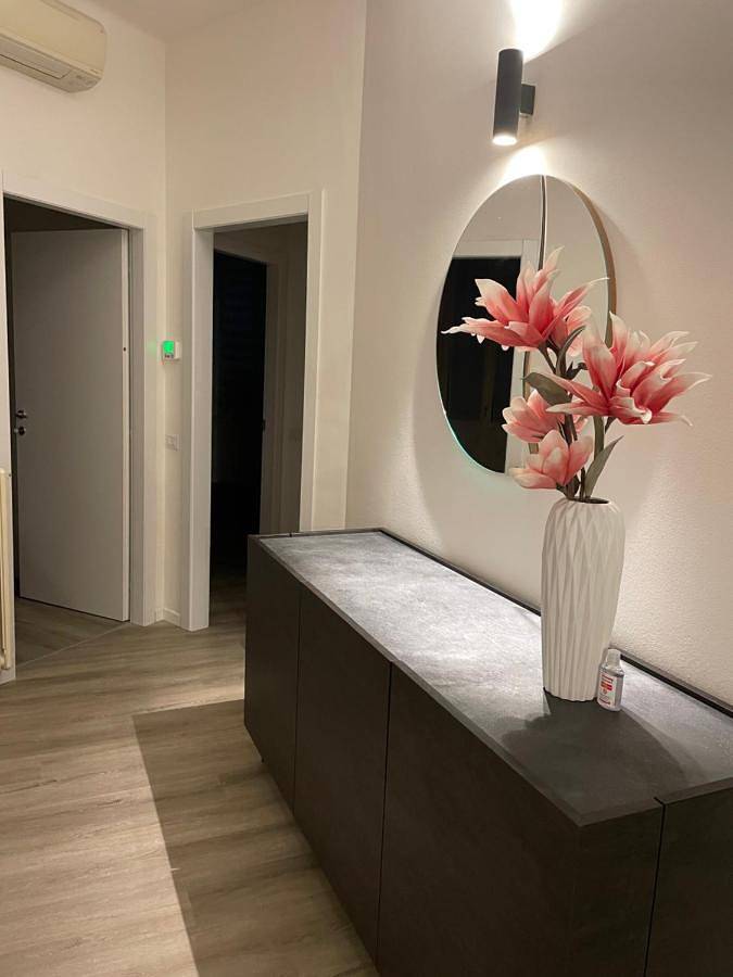 Appartamento per 4 persone, con Balcone e Terrazza nonché Panorama a Reggio Emilia