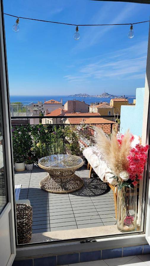 Appartement entier, Vues mer panoramiques & grande terrasse in Marseille, Région de Marseille