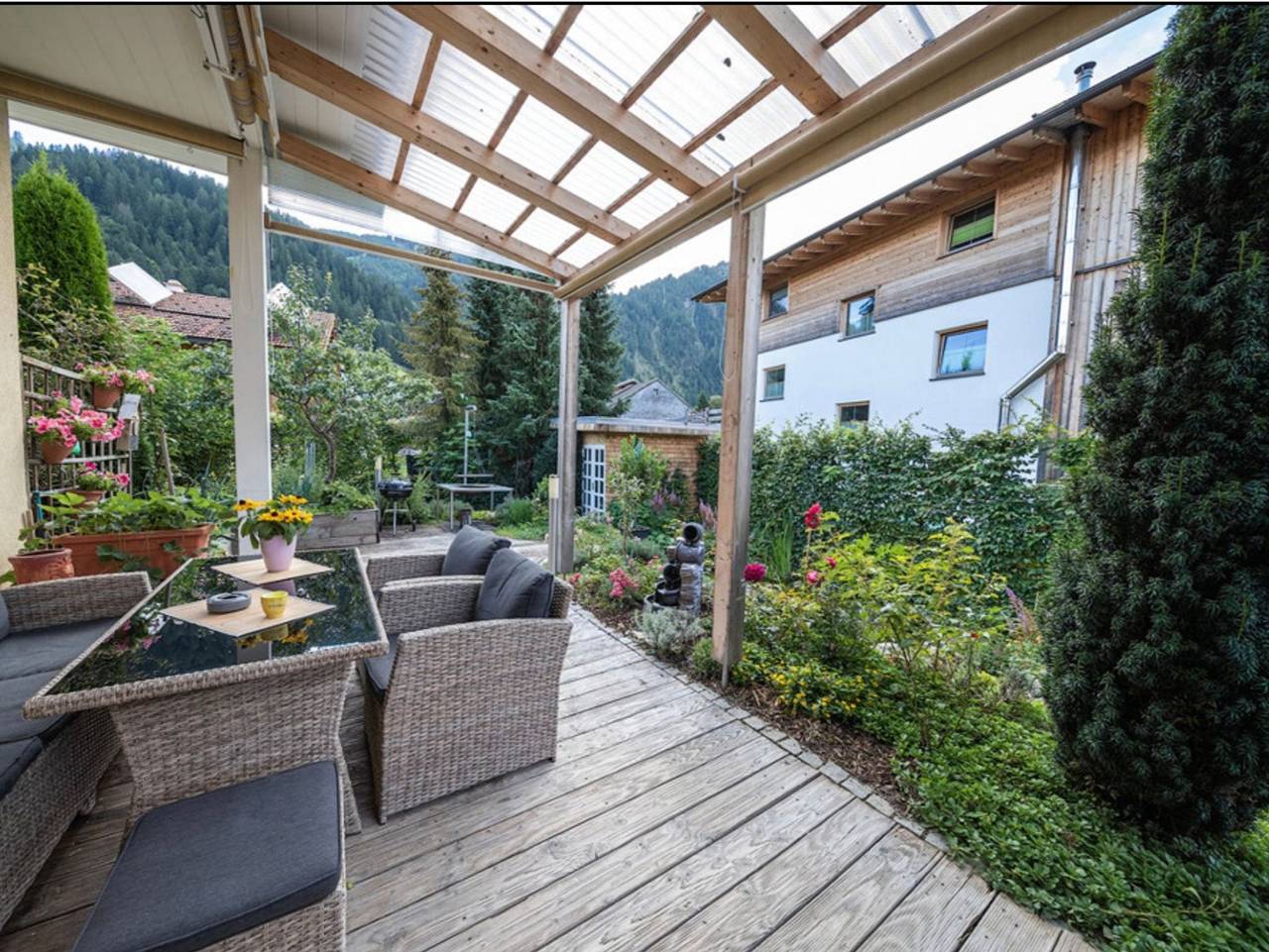 Ganze Ferienwohnung, Haus Toskana Njualms - Ferienwohnung 2 Personen in Tannheim (Tirol), Allgäuer Alpen (Österreich)