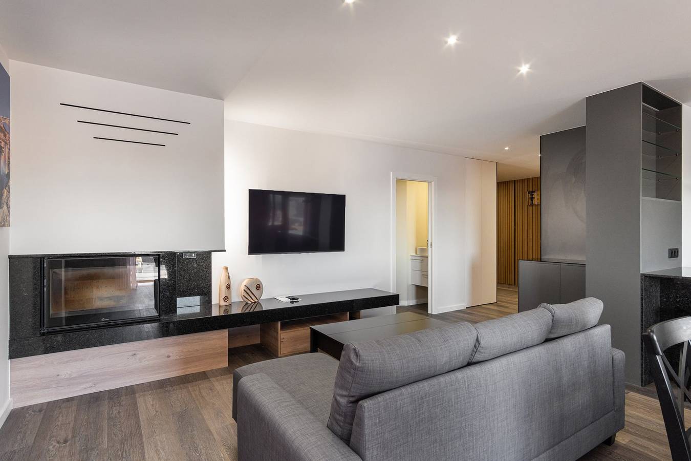 Appartement entier, La retraite stylée de Celia in Praia da Amorosa, Chafé