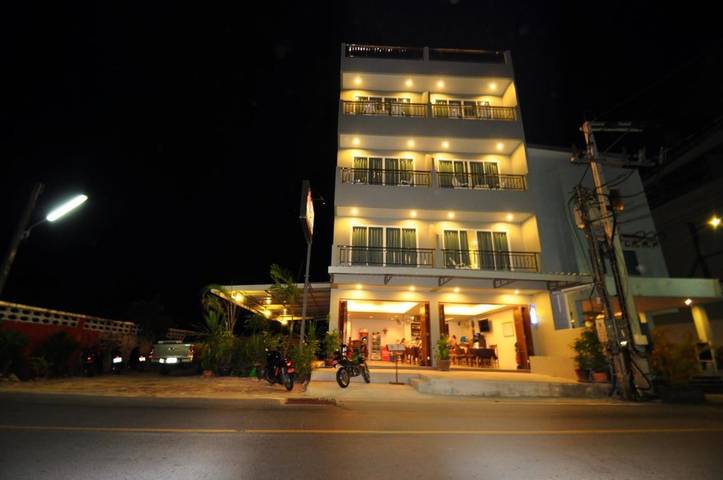 Maison d’hôte pour 2 personnes, avec terrasse et vue à Kata Beach - 2