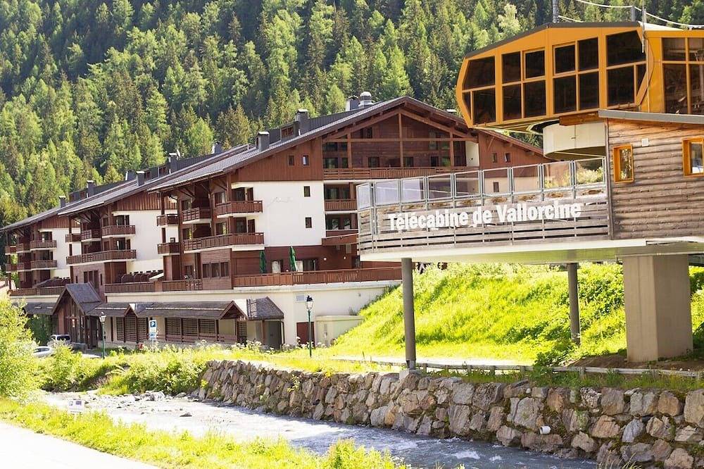 Entire apartment, Studio for 2 persons in Vallorcine in Vallorcine, Bonneville region