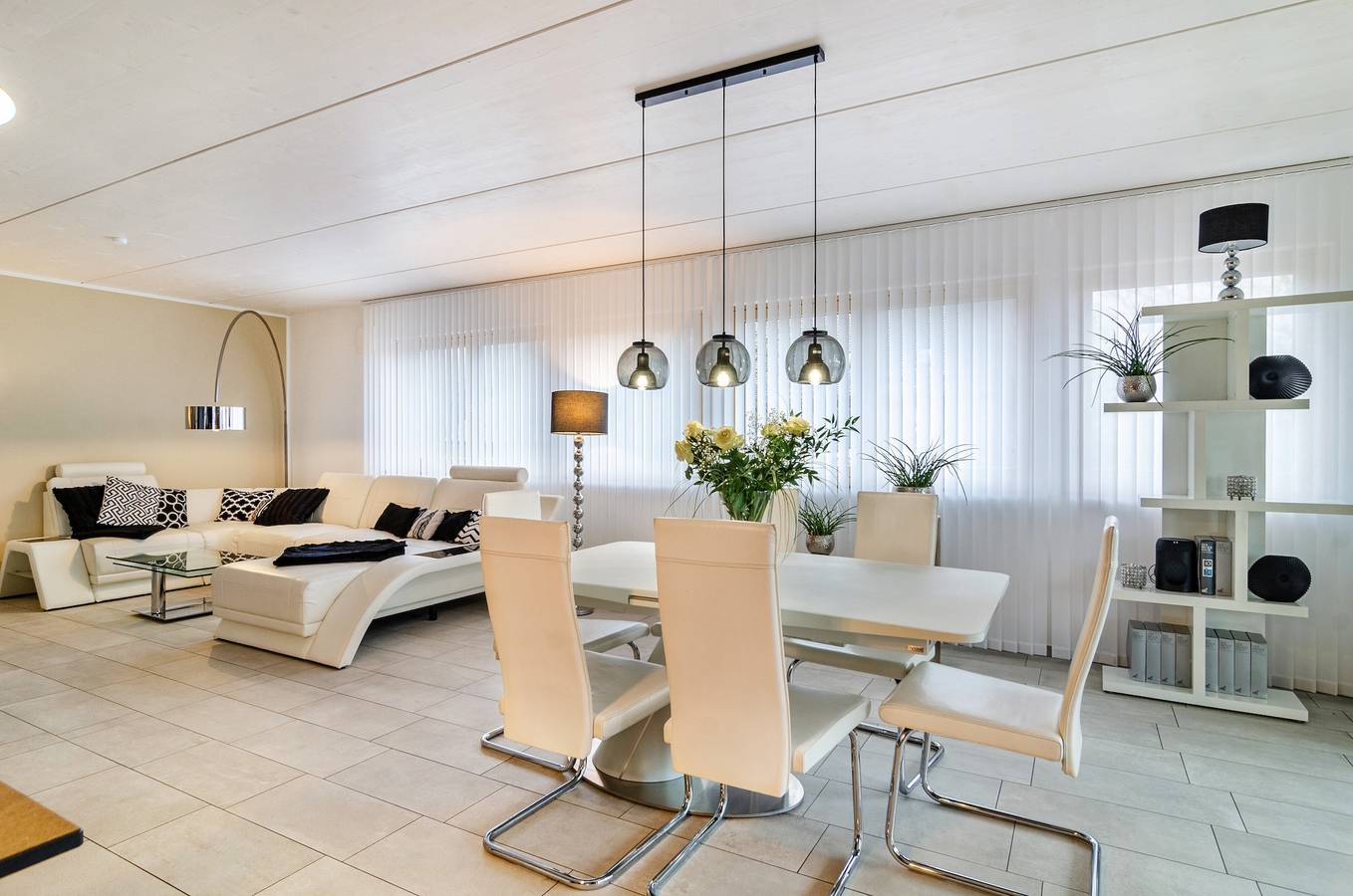 Ganze Wohnung, Apartment 'Turmalin' mit Bergblick, privater Terrasse und Wlan in Überlingen, Region Bodensee-Oberschwaben