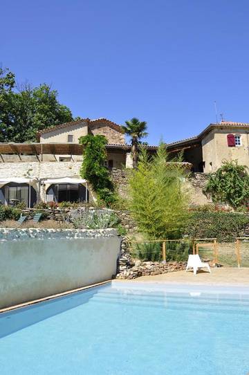 Chambre d’hôte pour 2 personnes, avec vue ainsi que piscine et jardin à Saint-Paul-la-Coste