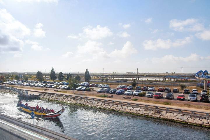 Ganzes Studio, Ferienwohnung 'Ria' mit Wi-Fi und Klimaanlage in Aveiro, Aveiro Distrikt