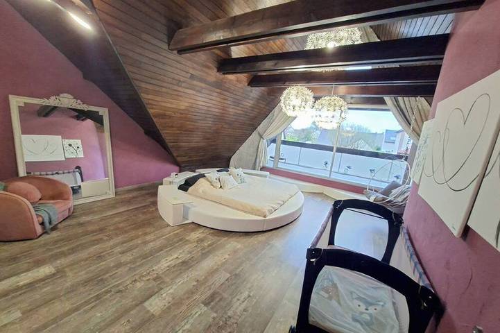 Location de vacances pour 8 personnes, avec Balcon et Jardin à Yerres - 4