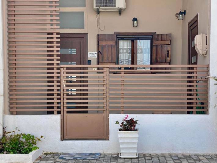 Gîte pour 4 personnes, avec terrasse, animaux acceptés dans Myrtos