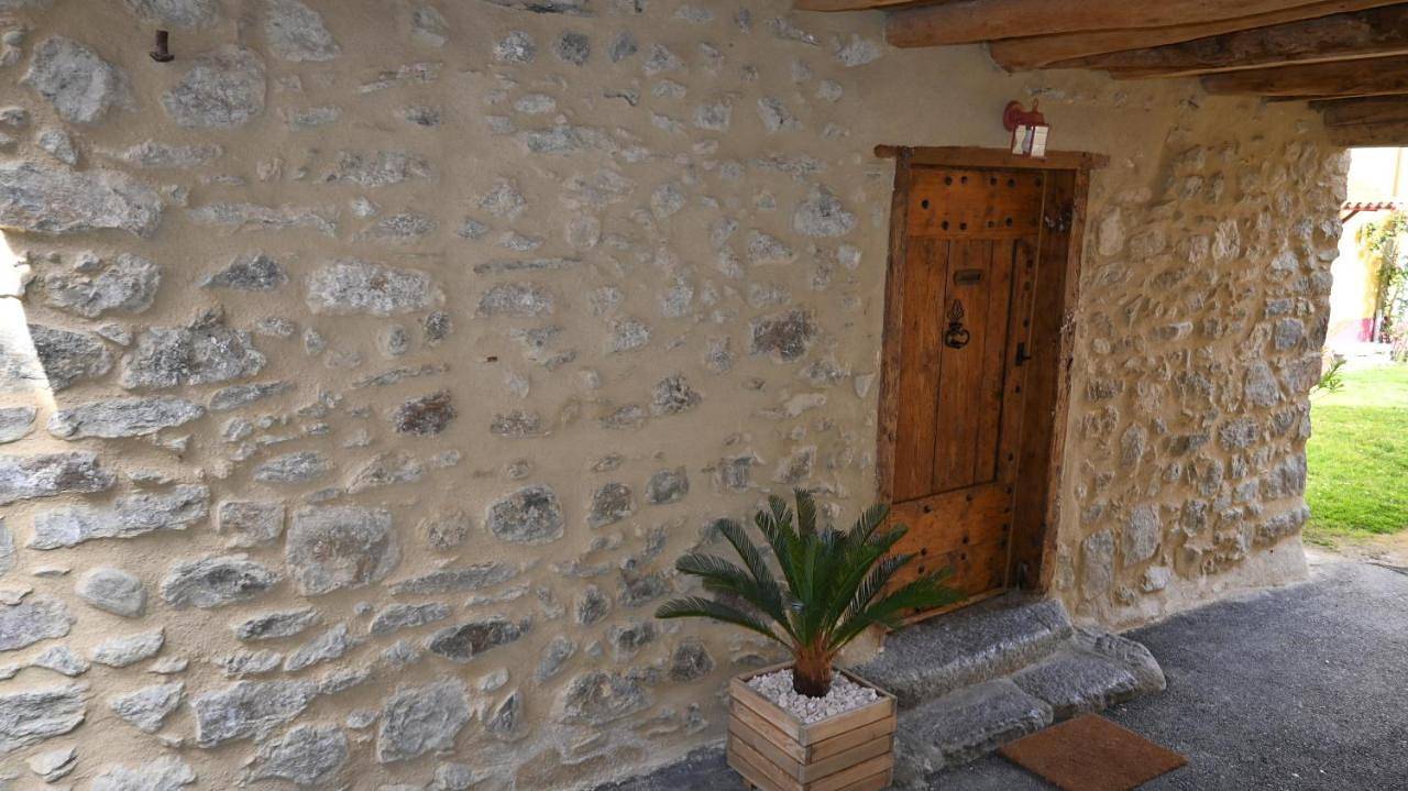Three-Bedroom House in Surba, Parc naturel régional des Pyrénées ariégeoises