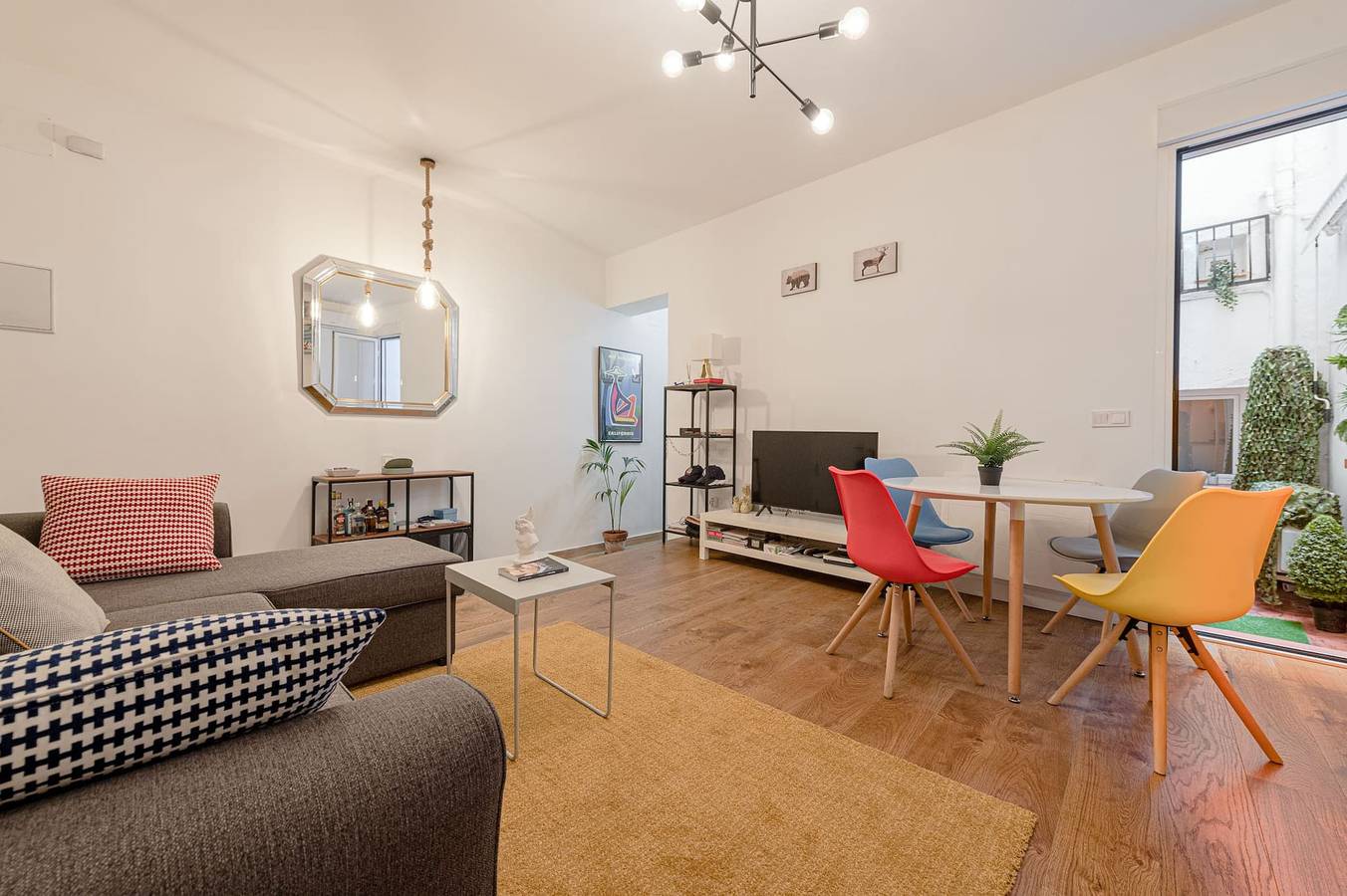 Ganze Wohnung, Housing Chueca by Sharing Co in Centro (Madrid), Madrid