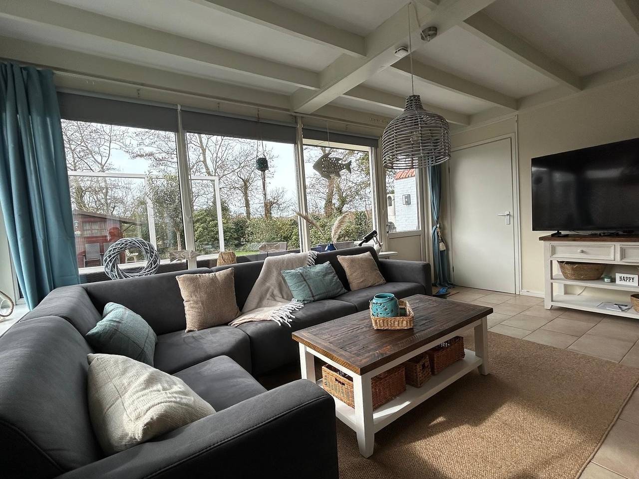 Strandnahes (Nr. 156) Ferienhaus  mit traumhaften Wintergarten und uneinsehbaren, grossen Garten, Eckgrundstück in Sint Maartensvlotbrug, Noord-Holland - Nordseeküste