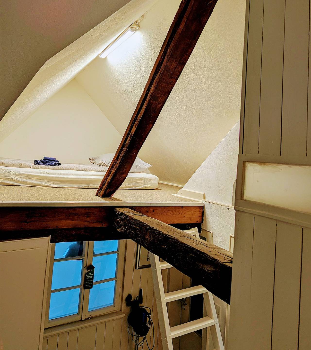 Apartamento vacacional entero, Monteurswohnung Kassel Monteurwohnung Ferienwohnung Traube bis 1 - 4 Pers.Parkplatz & Küche Modern in Wolfsanger-Hasenhecke, Kassel