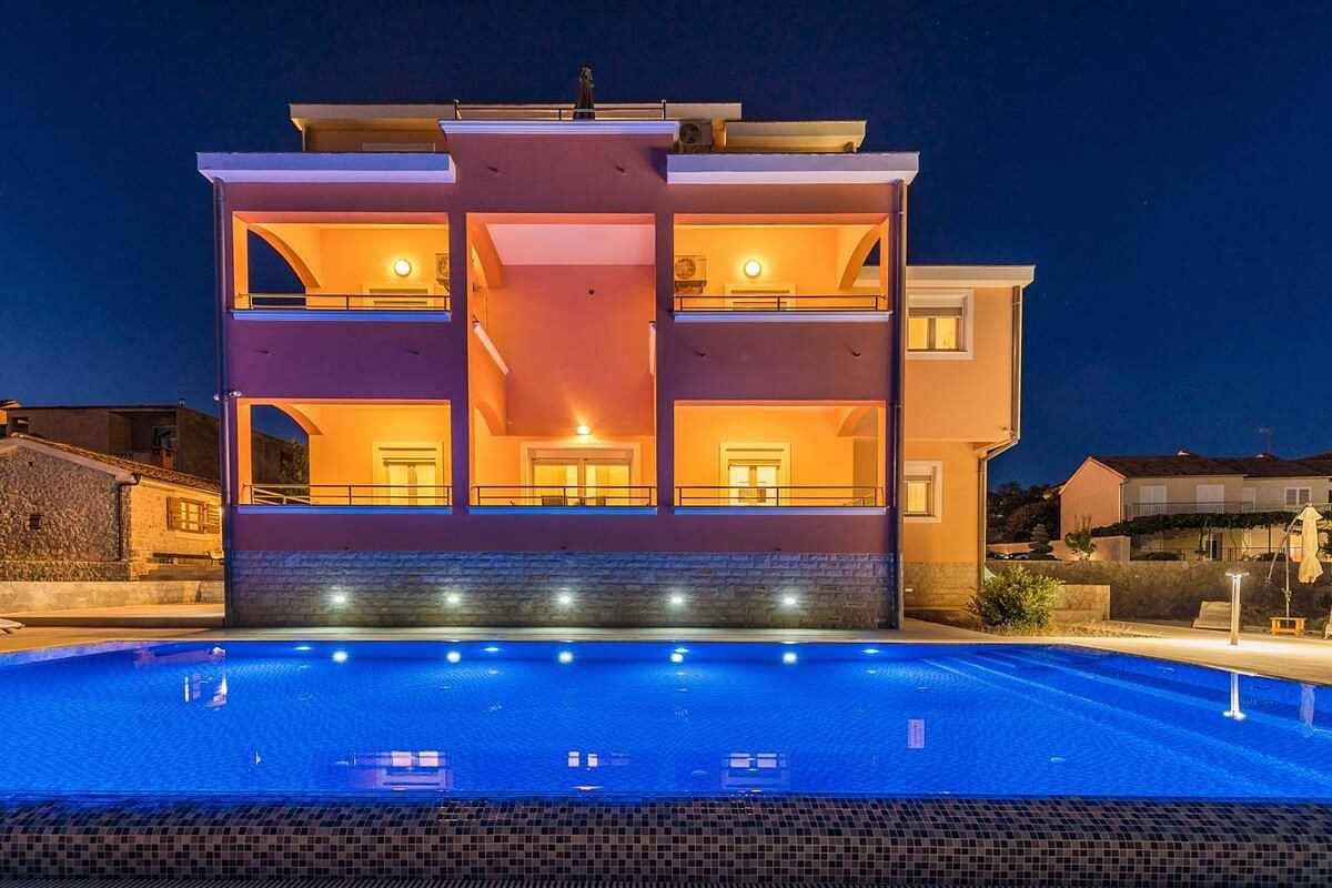 Cały apartament, Apartament wakacyjny dla 4 osób z basen in Sveti Filip i Jakov, Općina Sveti Filip i Jakov