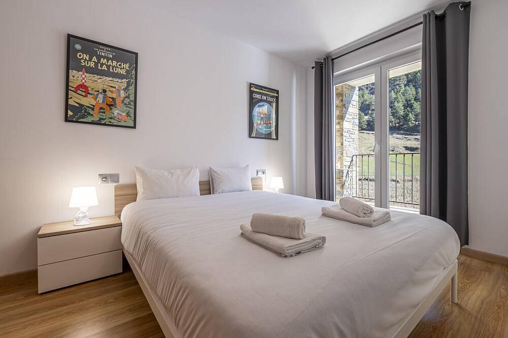 Entire apartment, Apartment with valley view - 6 guests in Arinsal, Pal Arinsal