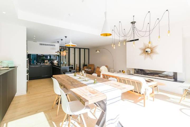 Villa pour 10 personnes, avec terrasse ainsi que vue et jardin, animaux acceptés à Bordeaux - 4