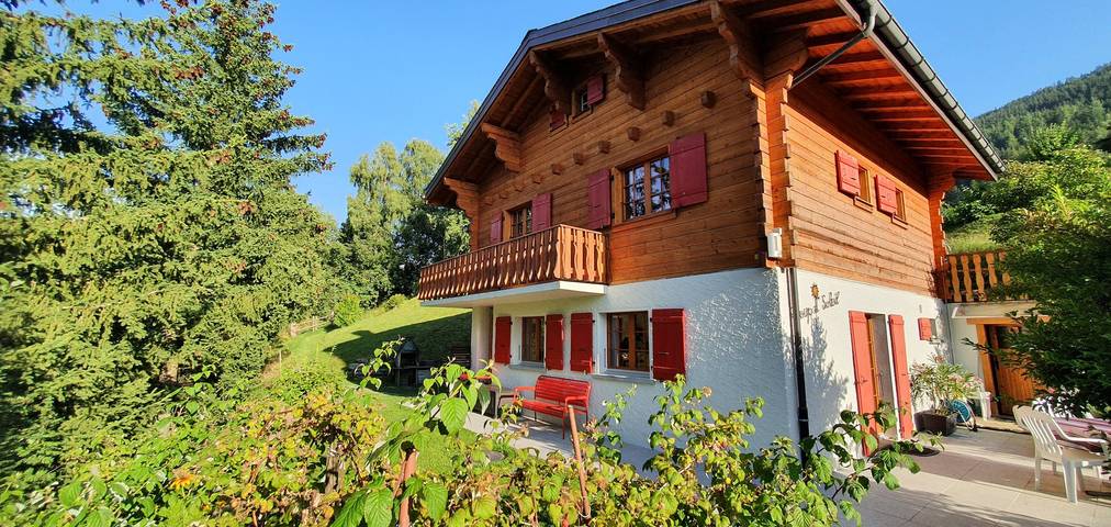 Chalet für 7 Personen, mit Balkon und Balkon/Terrasse in Chalais (Schweiz)