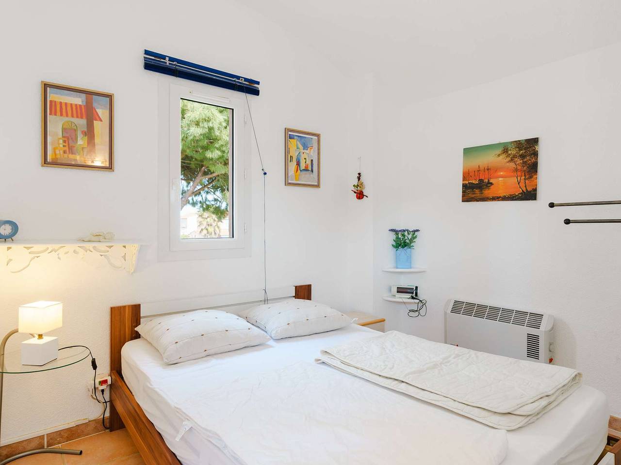 Charming 3-Bedroom House with Veranda, Terrace, and Parking near Grazel Beach in Gruissan in Gruissan (Ville), Gruissan