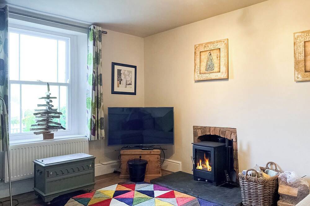 2 bedroom accommodation in Broad Haven in Broad Haven, Pembrokeshire