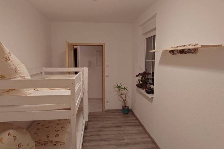 Ganze Wohnung, Kerstin in Neundorf, Thüringer Schiefergebirge