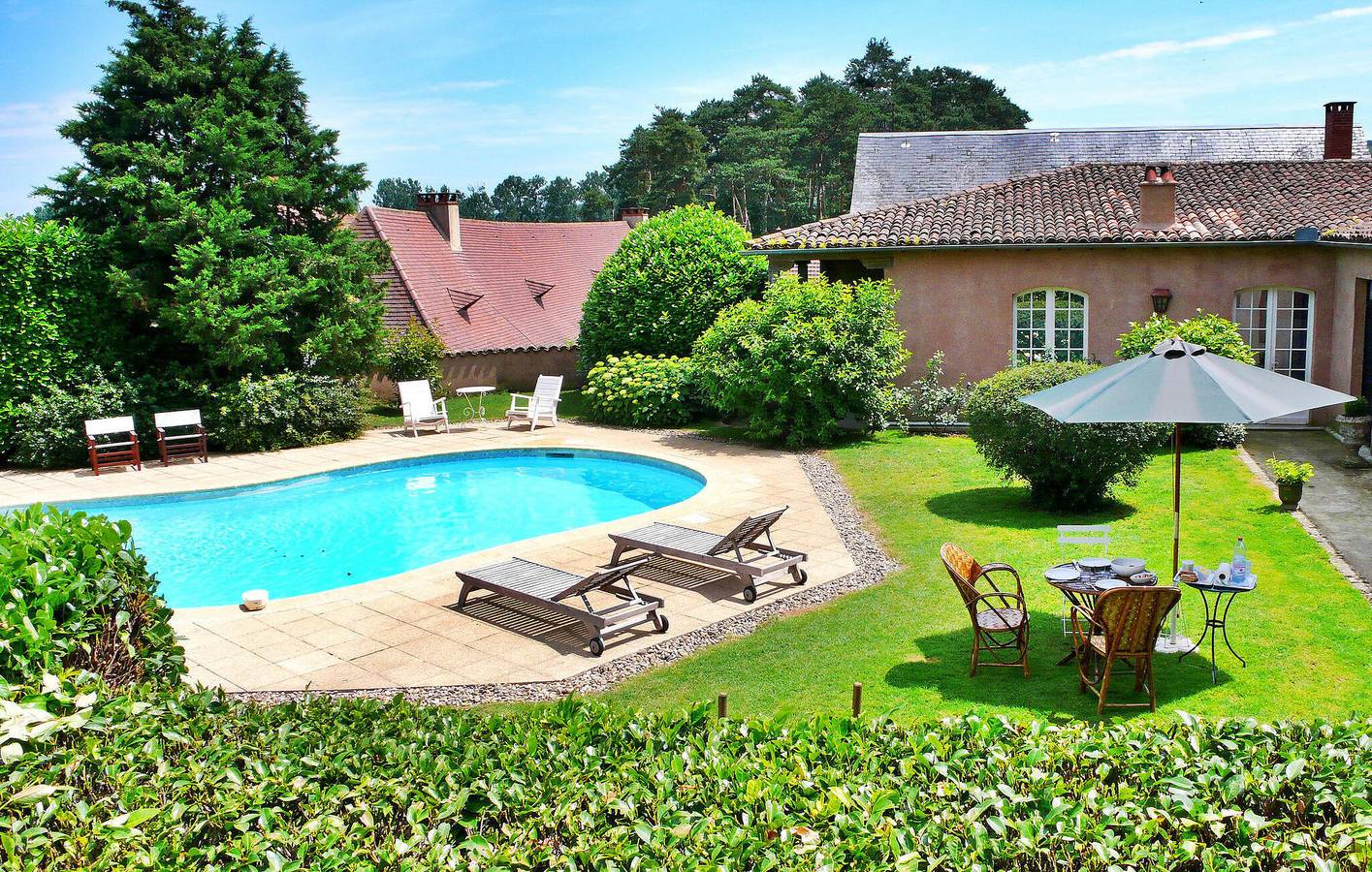 Confortable à 2km de Coux-et-Bigaroque : Piscine, Parking, WiFi in Siorac-en-Périgord, Périgord Noir