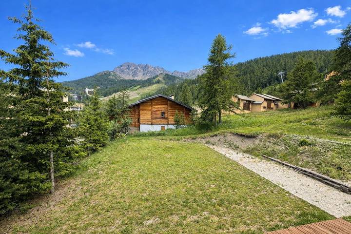 Appartement entier, Vars grand appt 4ch • Terrasse • 100m des pistes in Vars, Région de Briançon