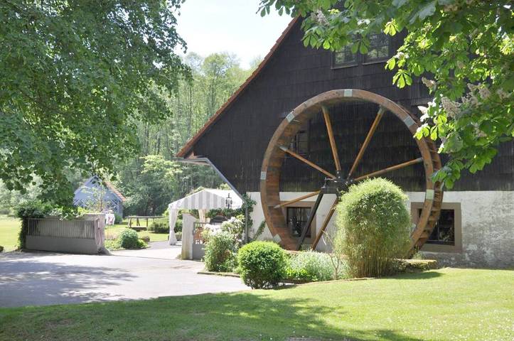 Hotel für 3 Personen, mit Terrasse und Garten sowie Ausblick in Michelstadt - 2