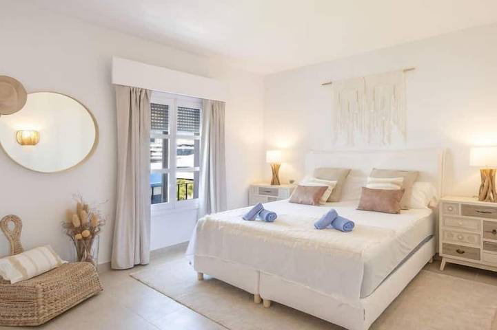 Hel lejlighed, Puerto Banus Opq in Medina Gardens, Marbella