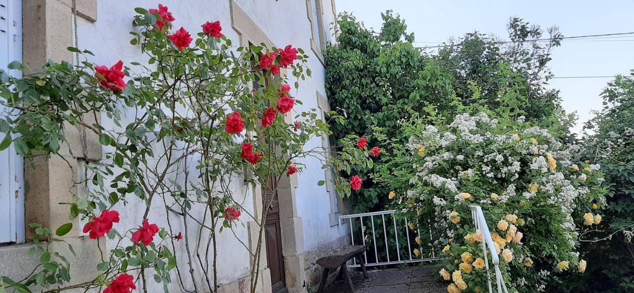 Three-Bedroom House in Rougnat, Région d'Aubussargues