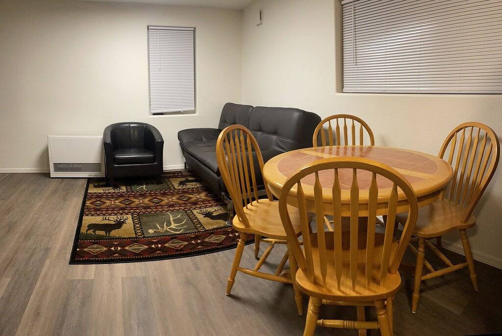 Caribou Cabin in North Pole, Alaska in Fairbanks, Fairbanks North Star