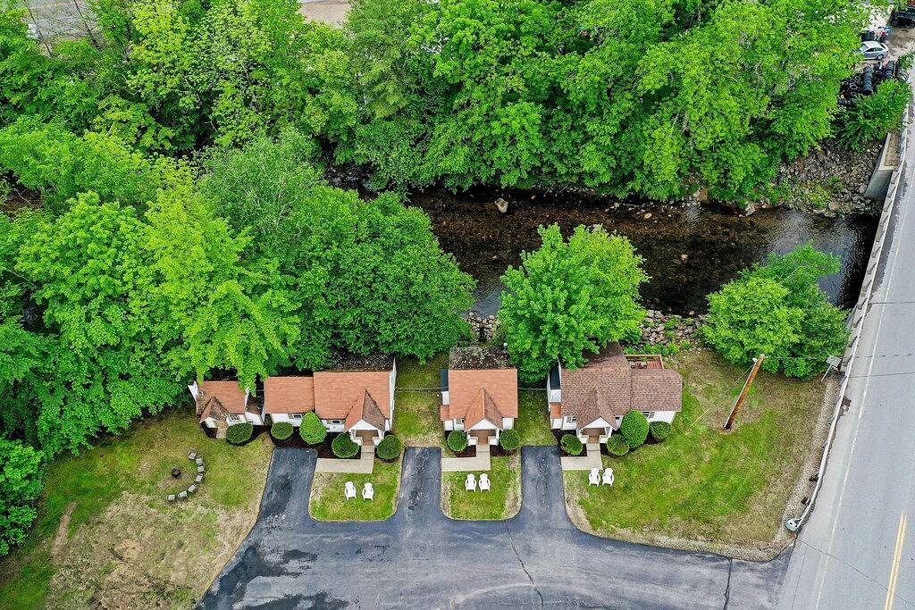 Eclectic Studio Cabin w/ Kitchenette, Free Wifi, Riverfront Location & More in Lincoln (NH), Franconia Notch