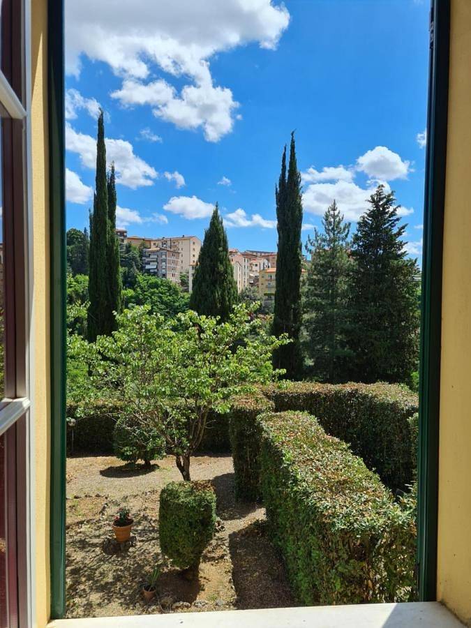 Standard Twin Room with Shared Bathroom in Siena, Siena Provinz