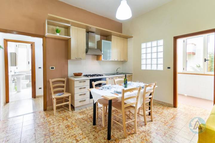 Ferienwohnung für 3 Personen, mit Balkon - 1