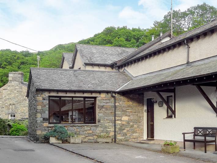 Glamping for 6 people in Lake Windermere