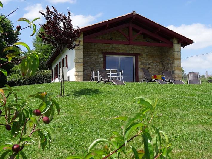 Gîte pour 6 personnes, avec terrasse et jardin à Bellefontaine (Jura) - 3