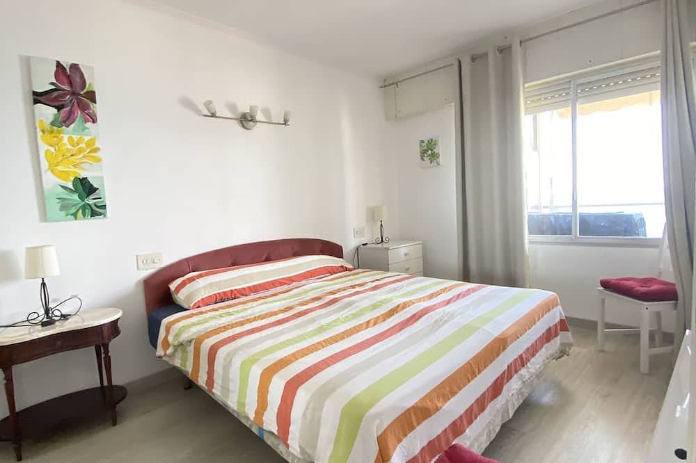 Ganze Wohnung, Schöne Seafront 3Bed, 2Bath, Wi-Fi, Uk Tv in Altea in Altea Dorf, Altea