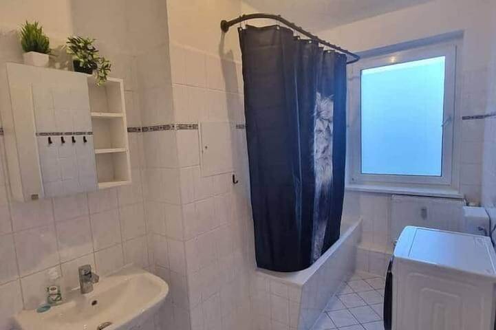 Ganze Wohnung, Monteurzimmer Merseburg Zentrum – 4 Betten in Merseburg, Saale-Unstrut